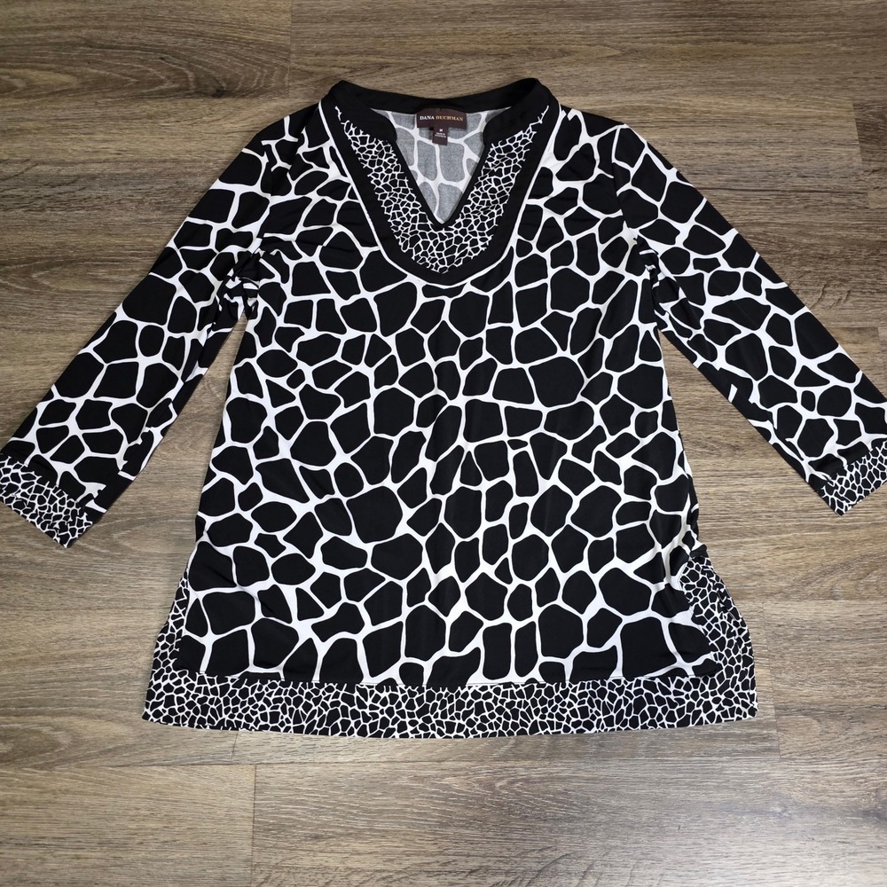 Dana Buchman Womens M Blouse Black White Giraffe Print Split V-Neck Long Sleeve